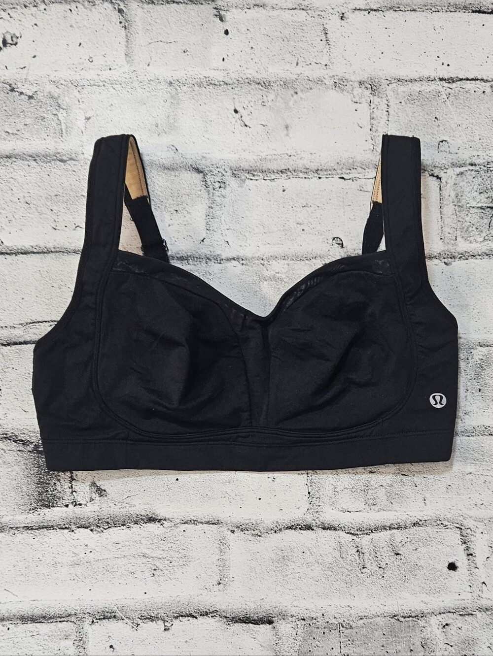 Lululemon Black High Support Sports Bra 36D Adjustable Straps